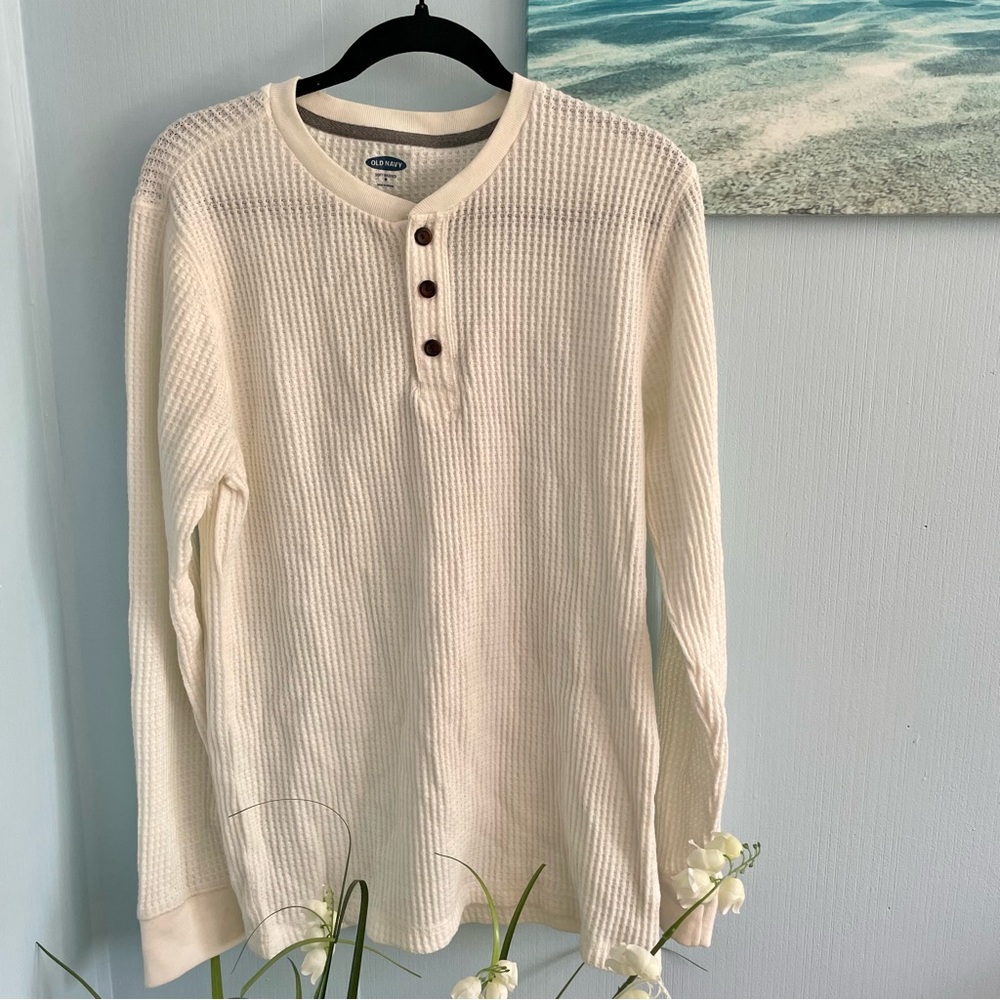 Old Navy Men’s Soft-washed Sweater Size Medium
